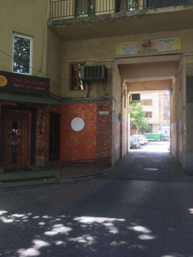 Gem Hostel Erévan Extérieur photo